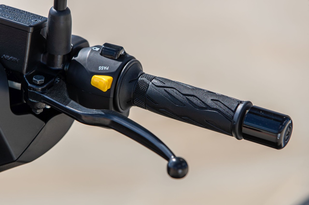 Suzuki Burgman 400: la STORIA continua!